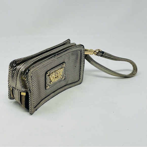 Juicy Couture Gold Wristlet Vegan Leather - Picture 2 of 16